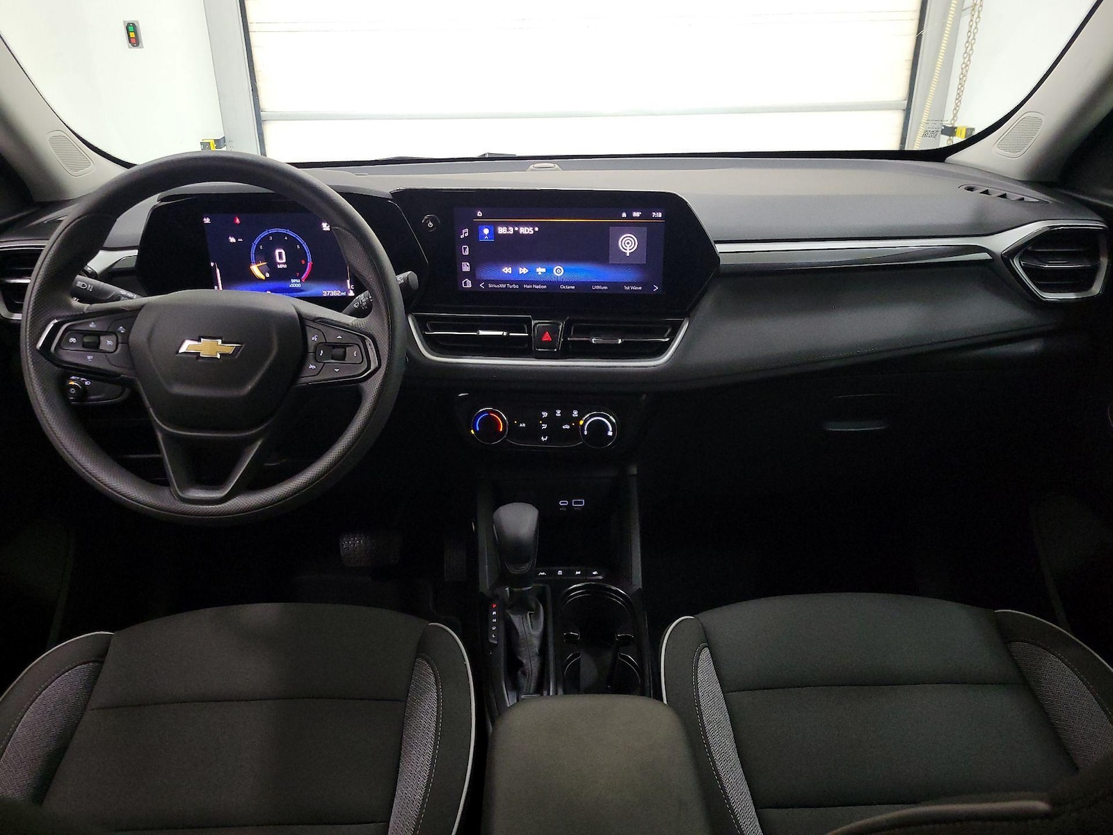 2025 Chevrolet Trailblazer LT - Photo 10