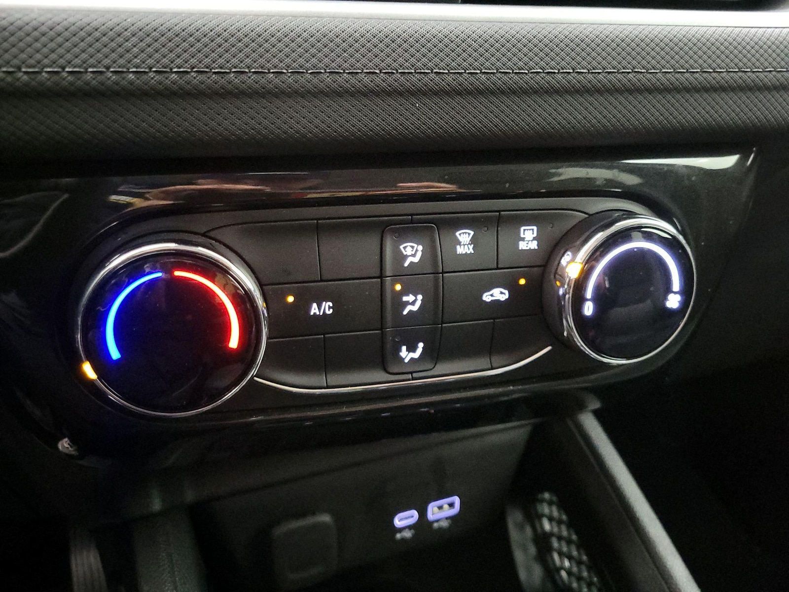 2025 Chevrolet Trailblazer LT - Photo 17
