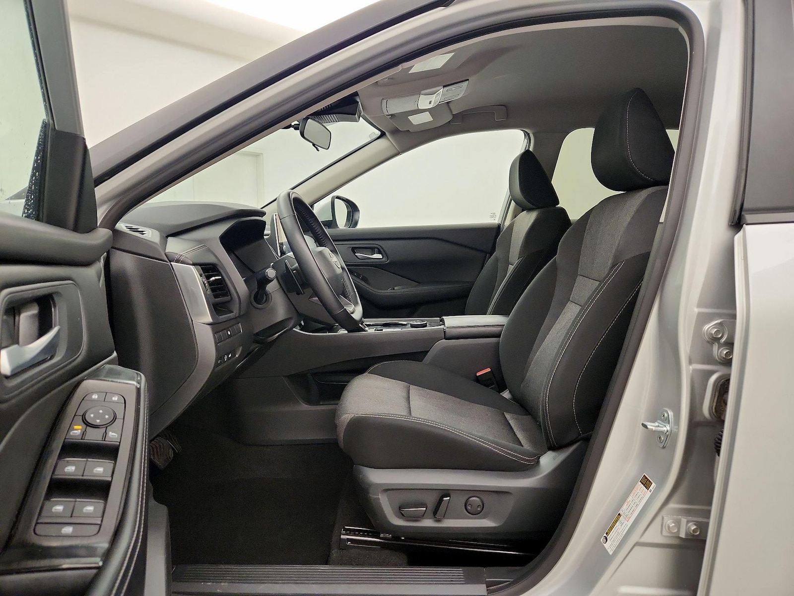 Power Seat(s) & Side Airbags