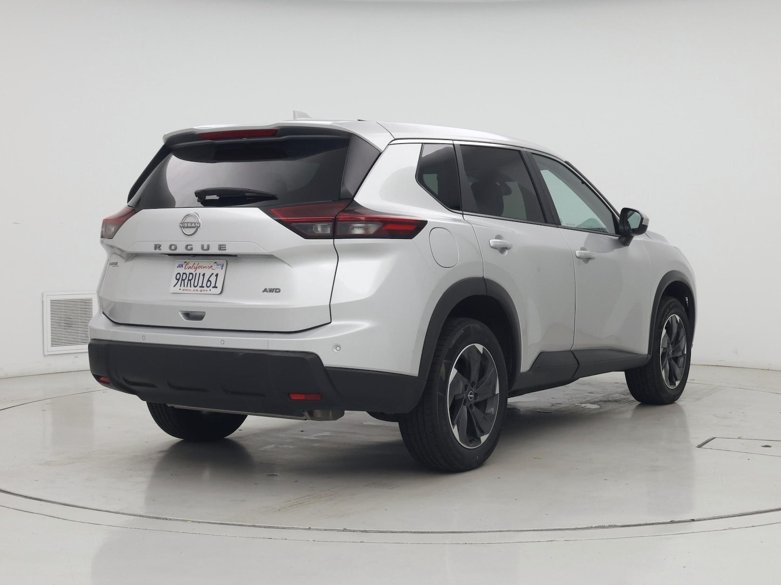2025 Nissan Rogue SV - Photo 9