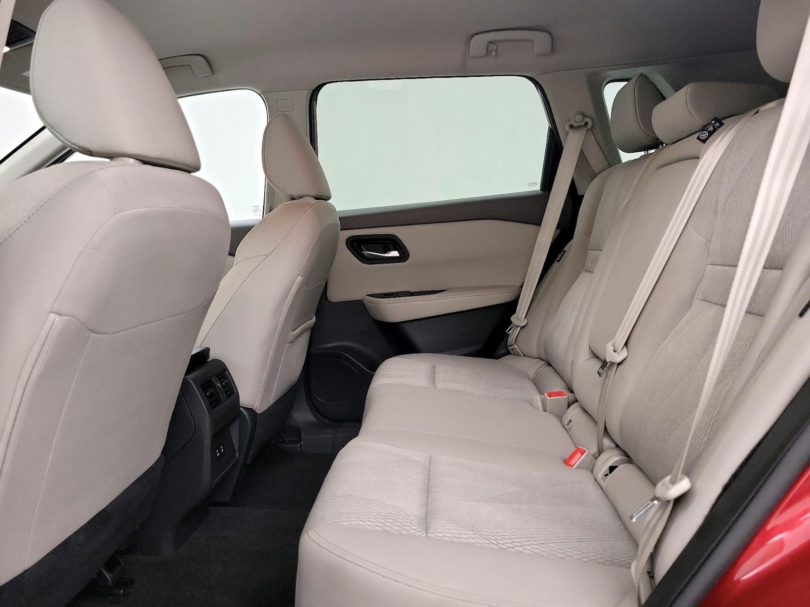 2025 Nissan Rogue SV - Photo 20