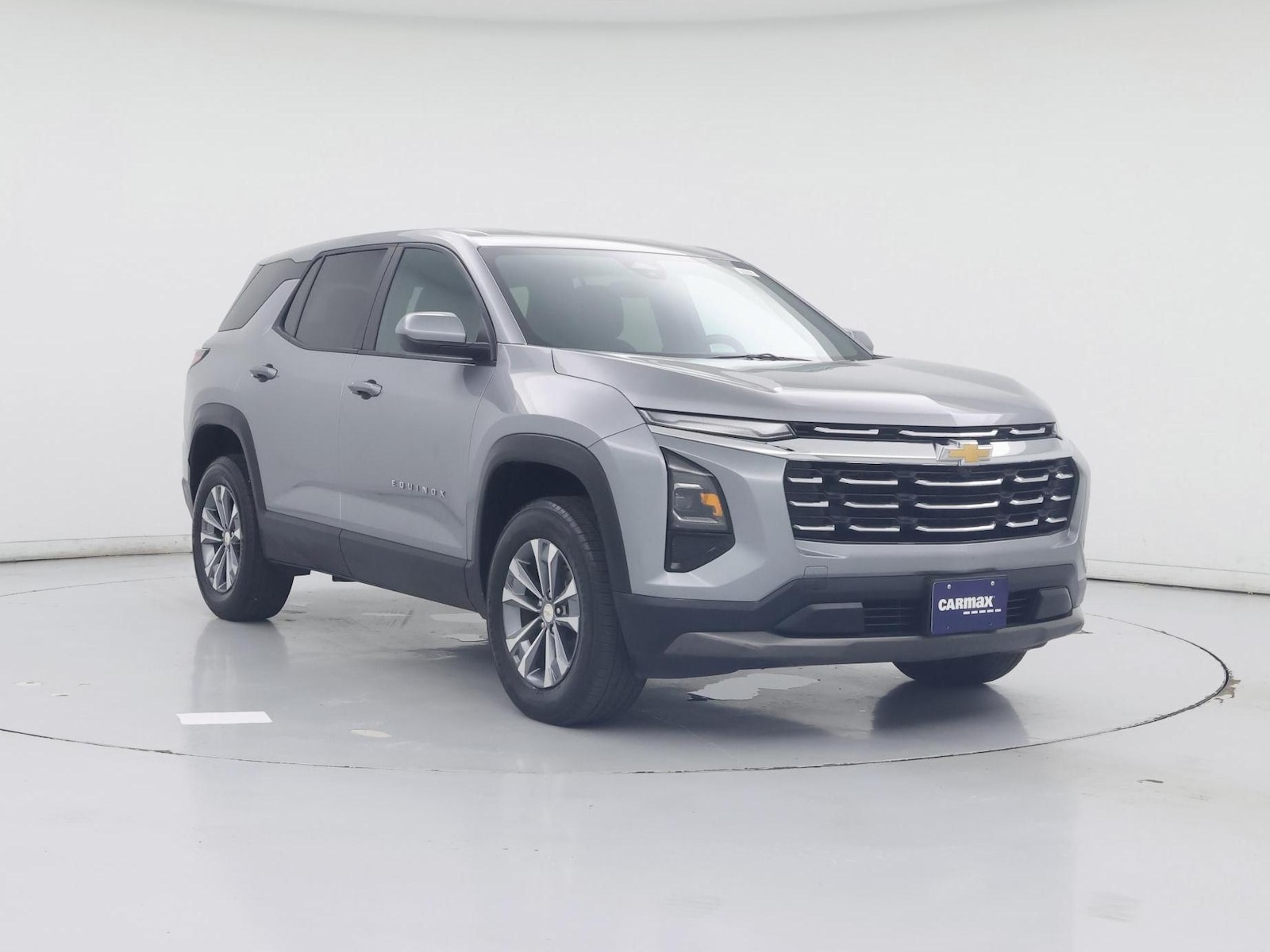 2025 Chevrolet Equinox LT - Photo 2