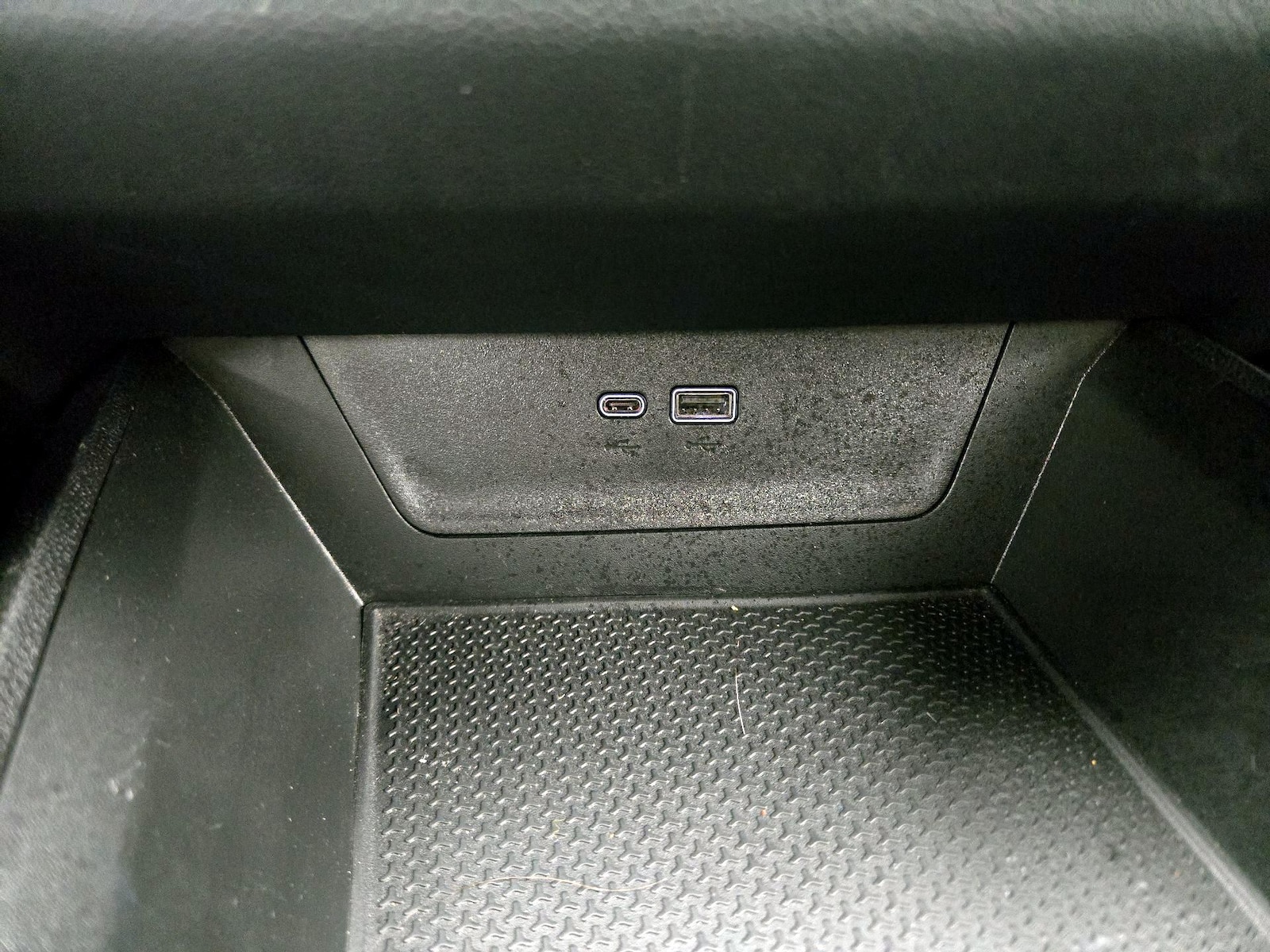 2025 Chevrolet Equinox LT - Photo 19