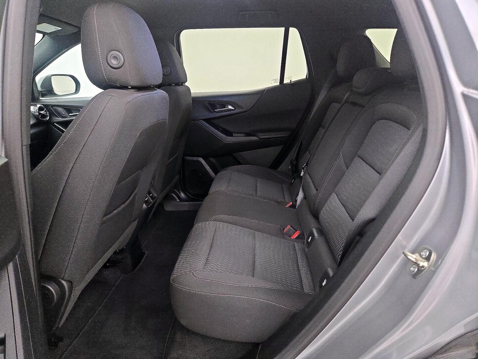 2025 Chevrolet Equinox LT - Photo 20