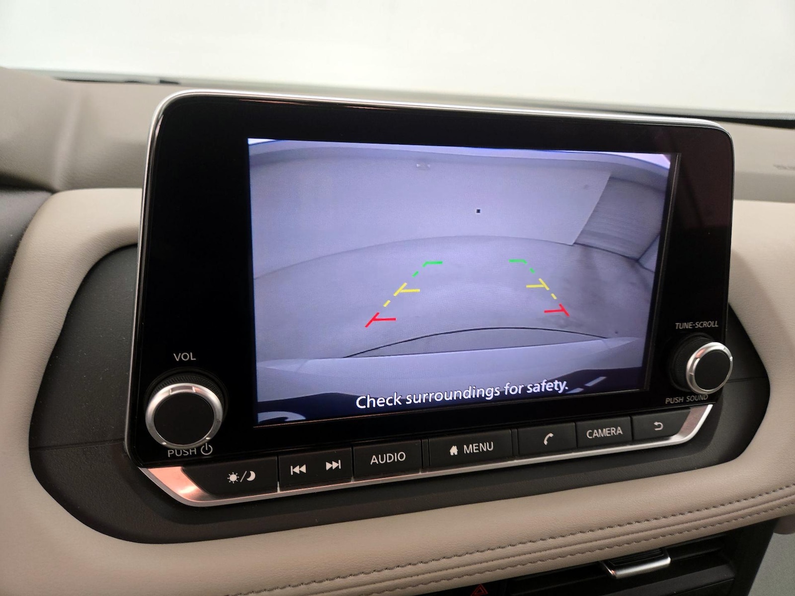 2025 Nissan Rogue SV - Photo 15