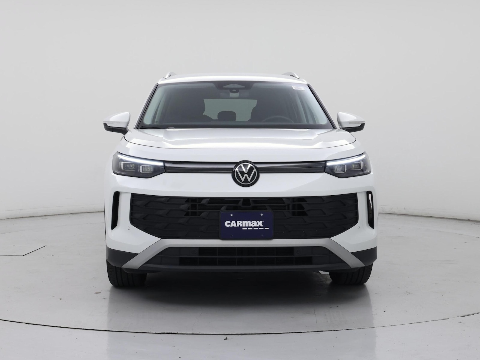 2026 Volkswagen Tiguan SE - Photo 6