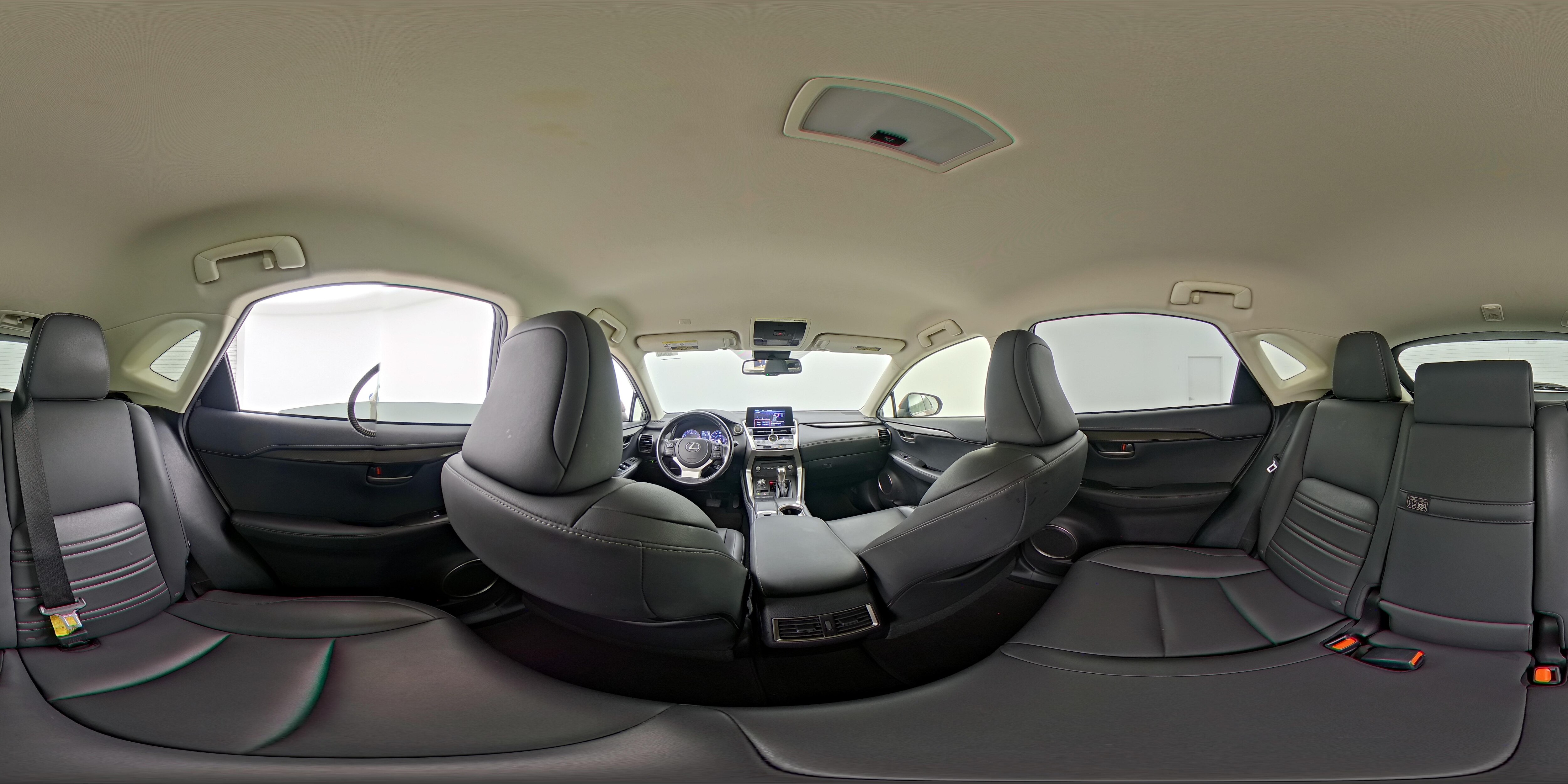 2021 Lexus NX 300 - Photo 24