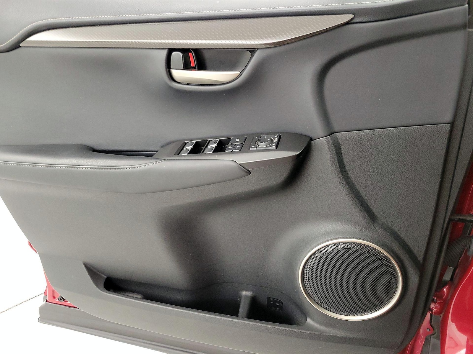 2021 Lexus NX 300 - Photo 13