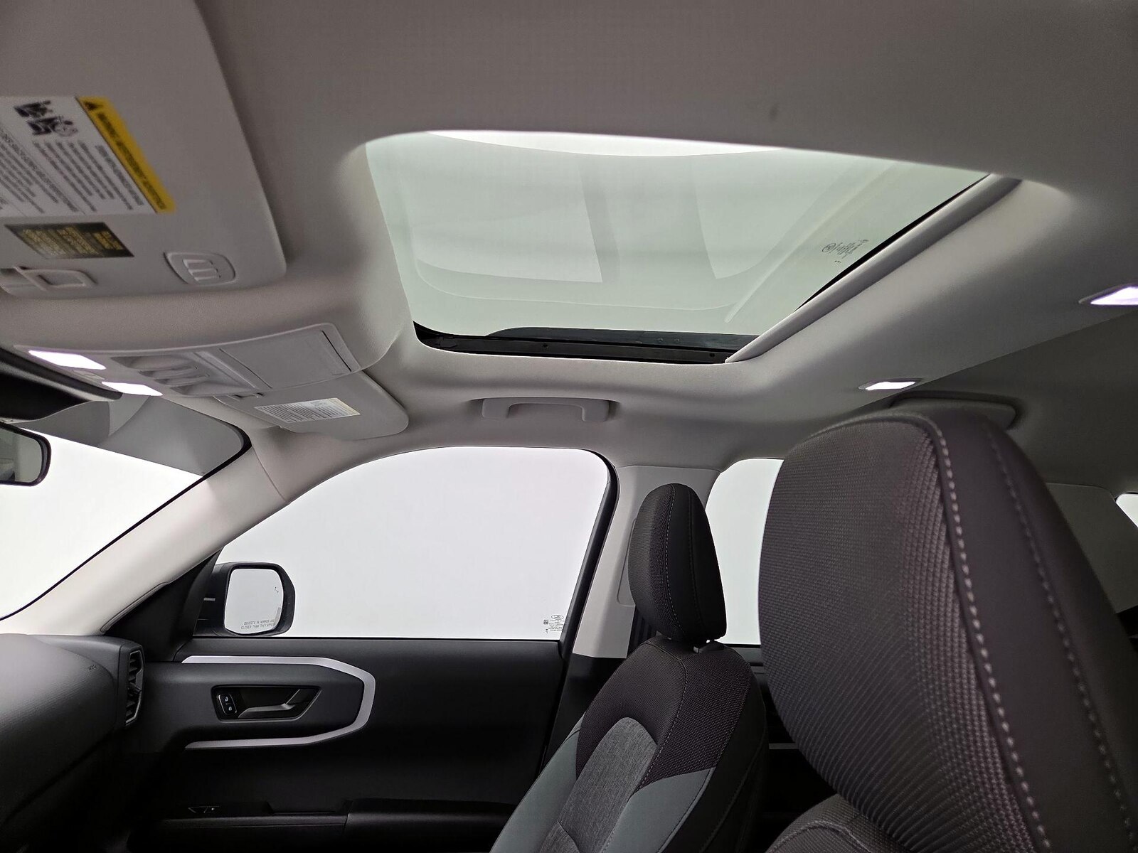 Sunroof(s) & Overhead Airbags