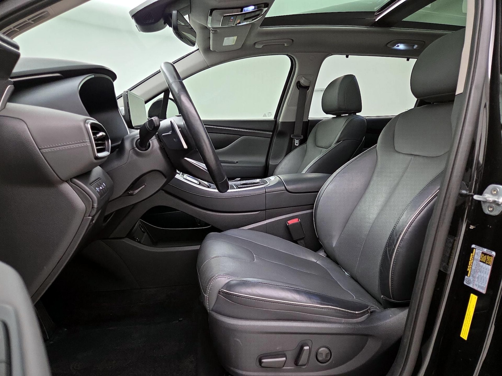2021 Hyundai Santa Fe SEL - Photo 12