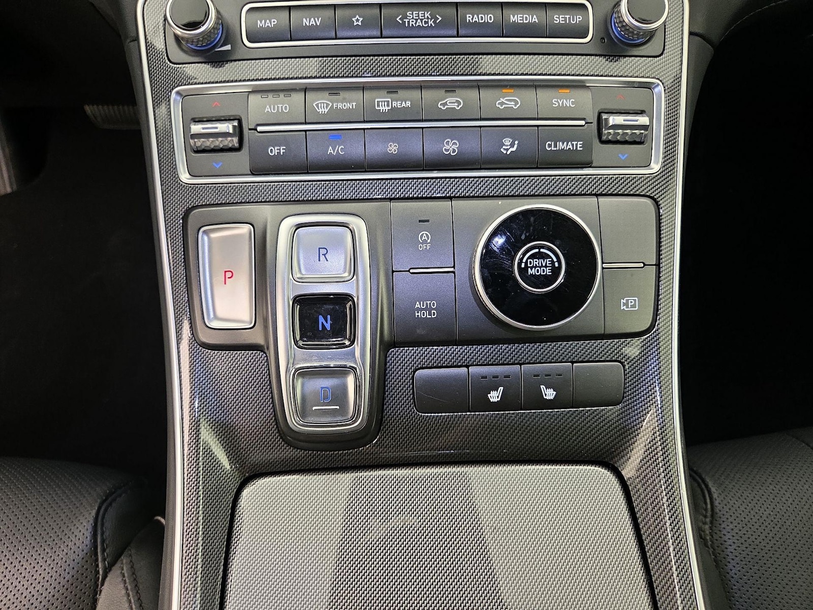 2021 Hyundai Santa Fe SEL - Photo 19