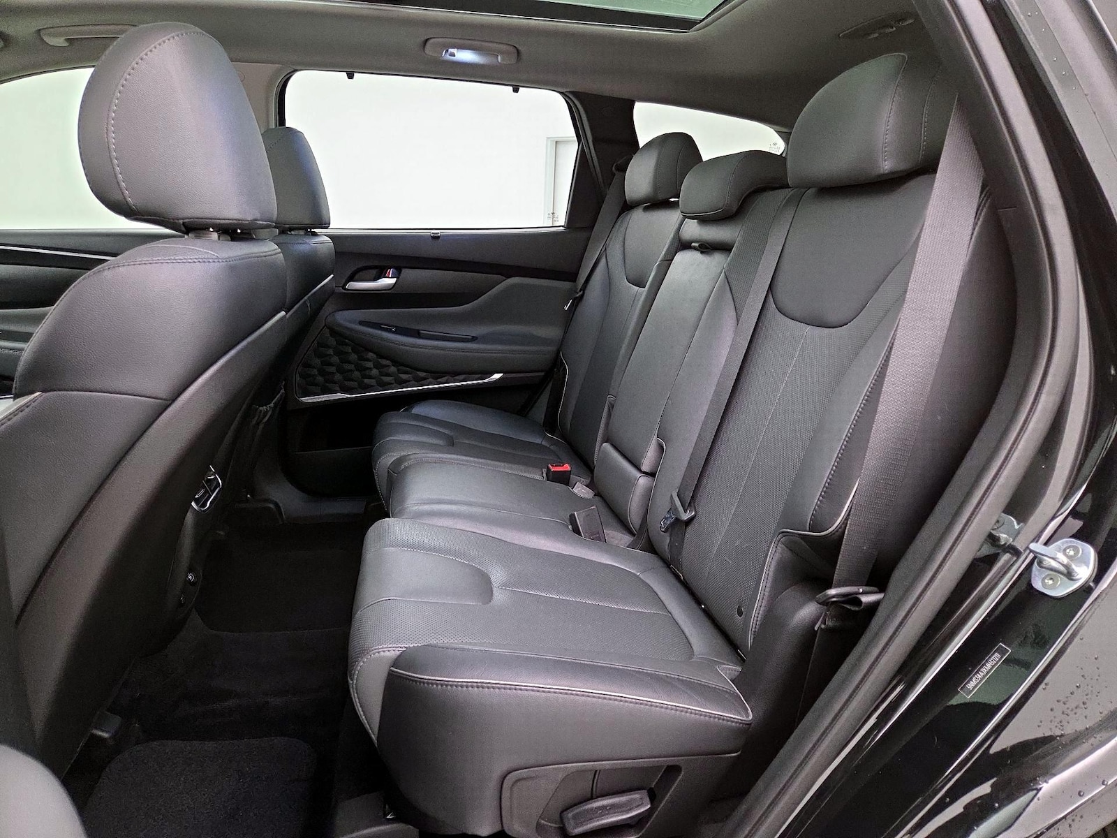 2021 Hyundai Santa Fe SEL - Photo 22