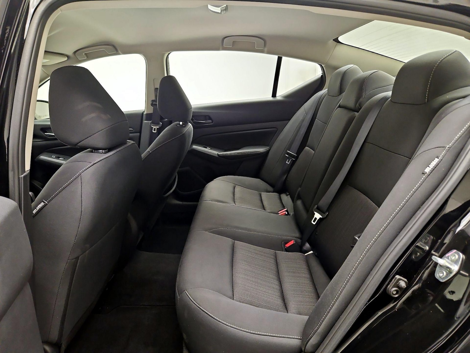 2025 Nissan Altima SV - Photo 18