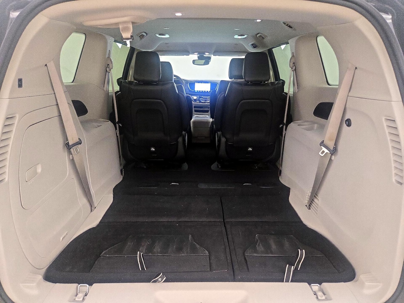 2023 Chrysler Pacifica Hybrid Touring L - Photo 23