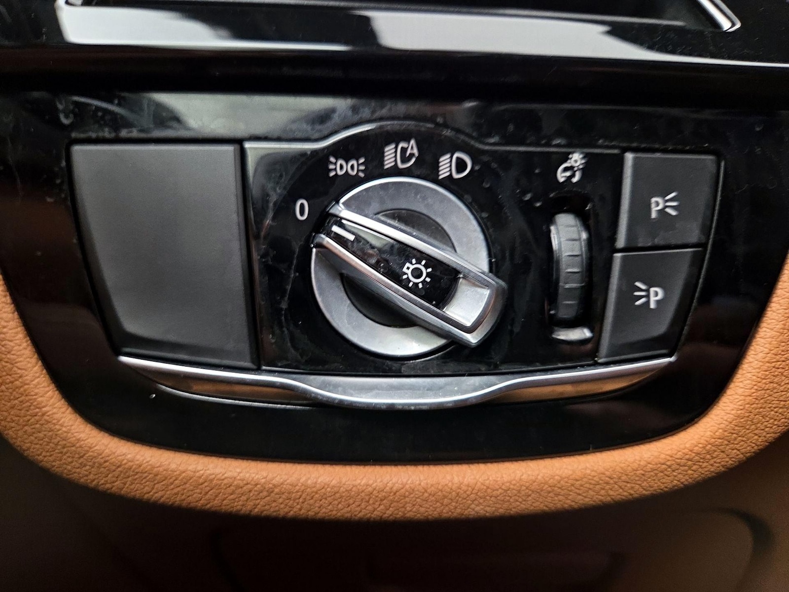2022 BMW 5 Series 530i - Photo 14