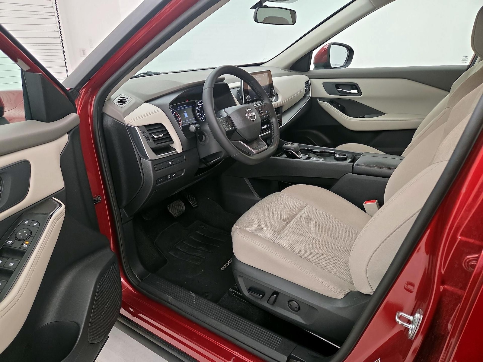 Power Seat(s) & Side Airbags