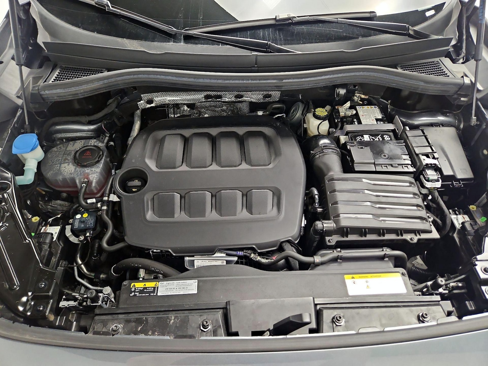 2026 Volkswagen Tiguan SE - Photo 23
