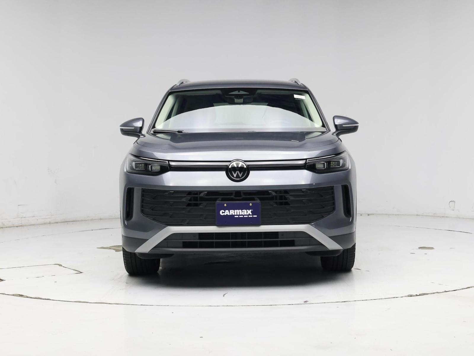 2026 Volkswagen Tiguan SE - Photo 6