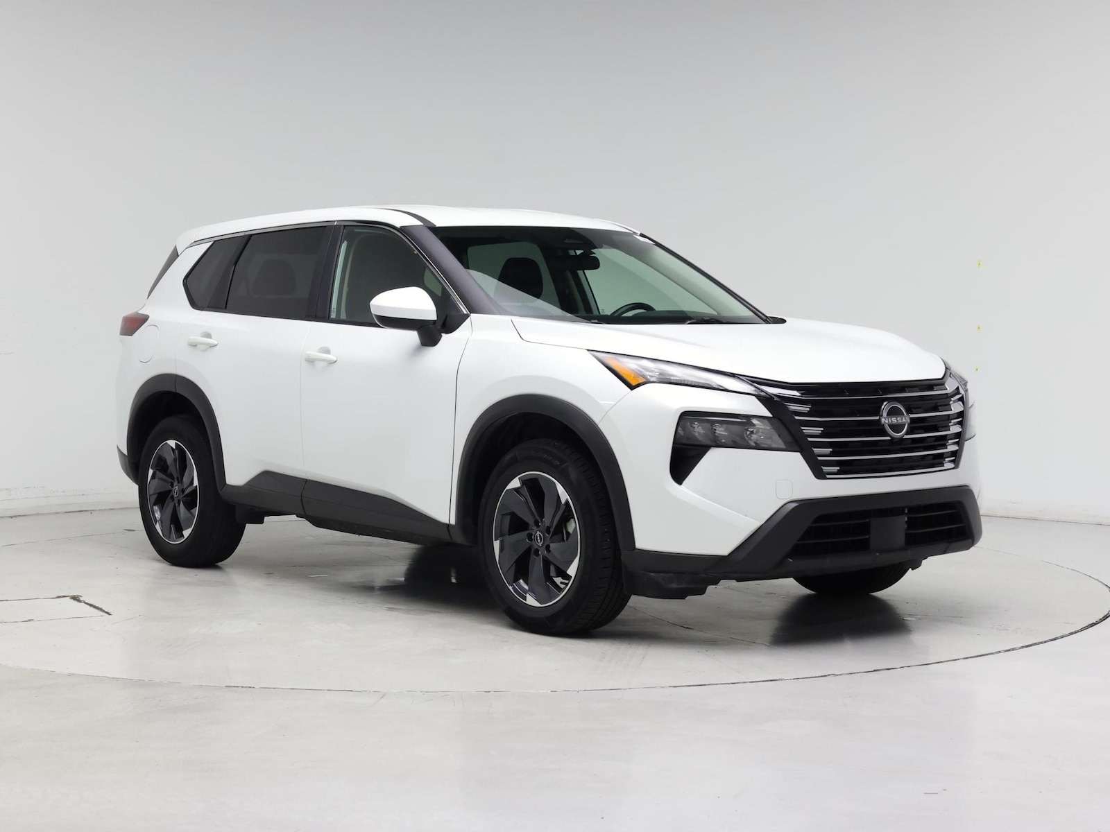 2025 Nissan Rogue SV - Photo 2