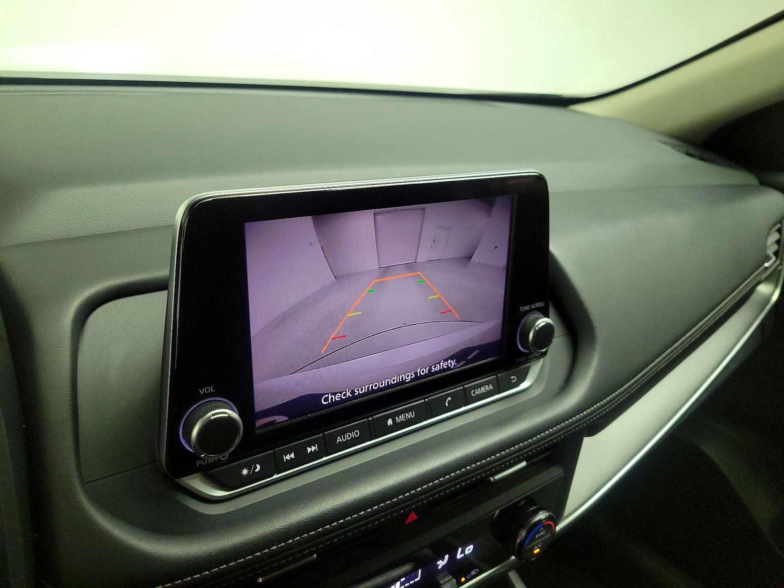 2025 Nissan Rogue SV - Photo 15