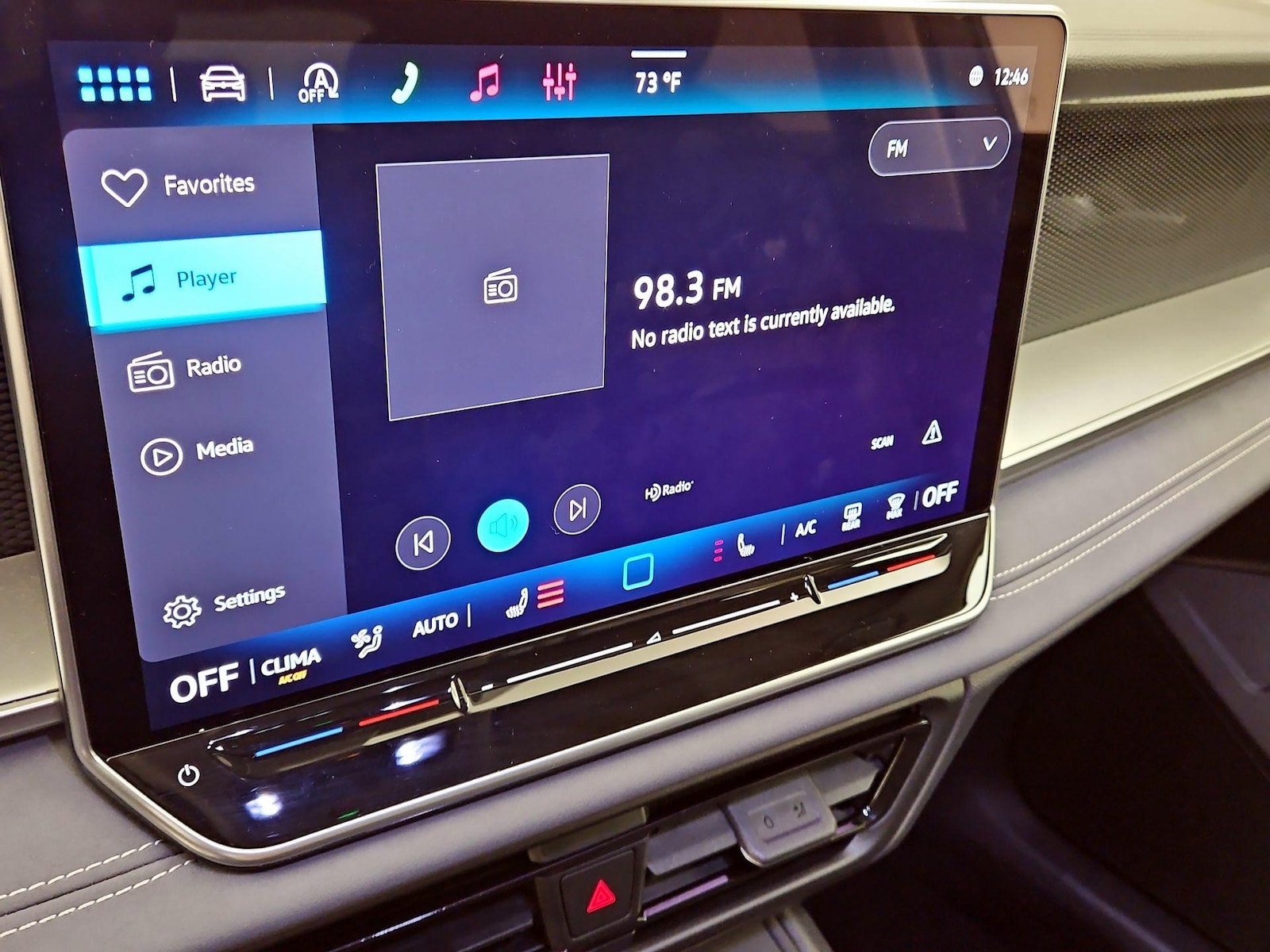 2026 Volkswagen Tiguan SE - Photo 16