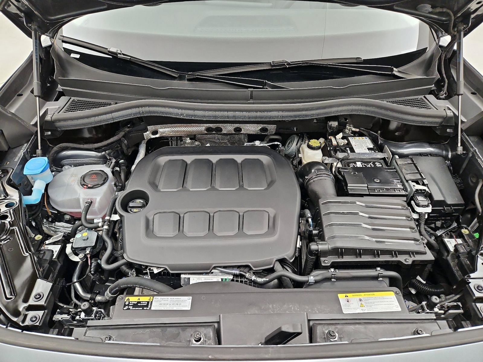2026 Volkswagen Tiguan SE - Photo 22