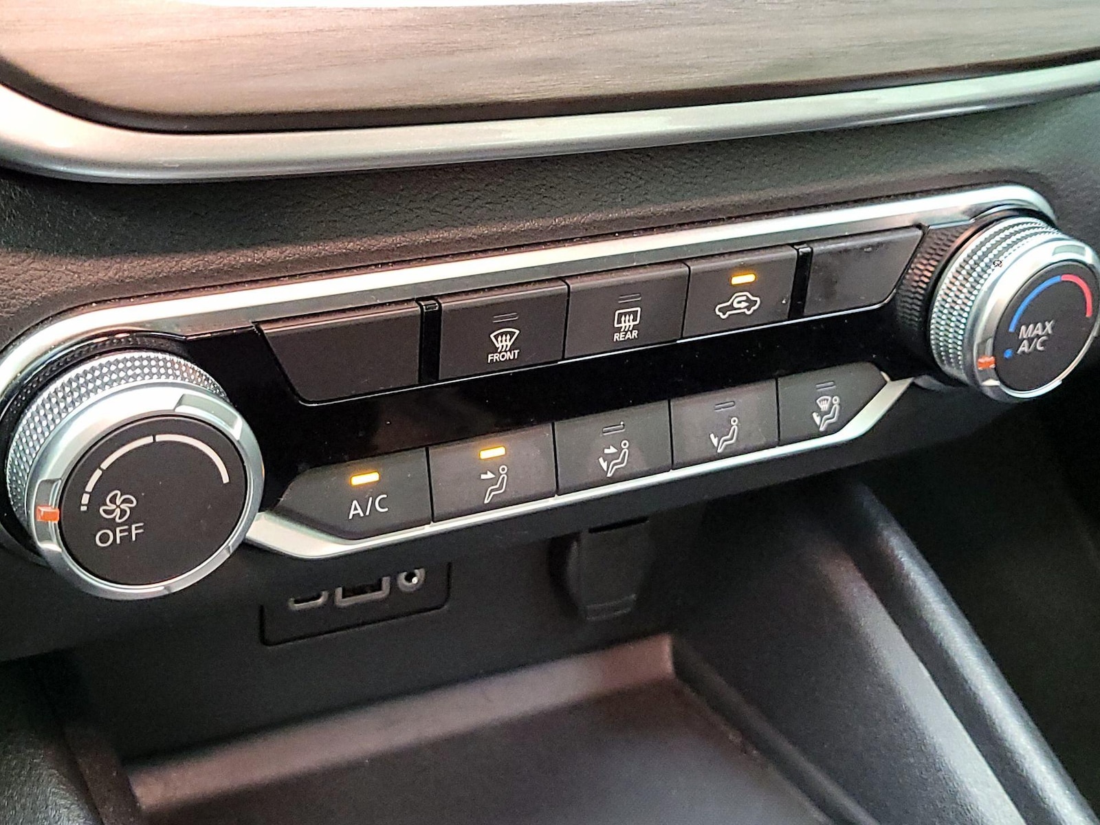 2025 Nissan Altima SV - Photo 17