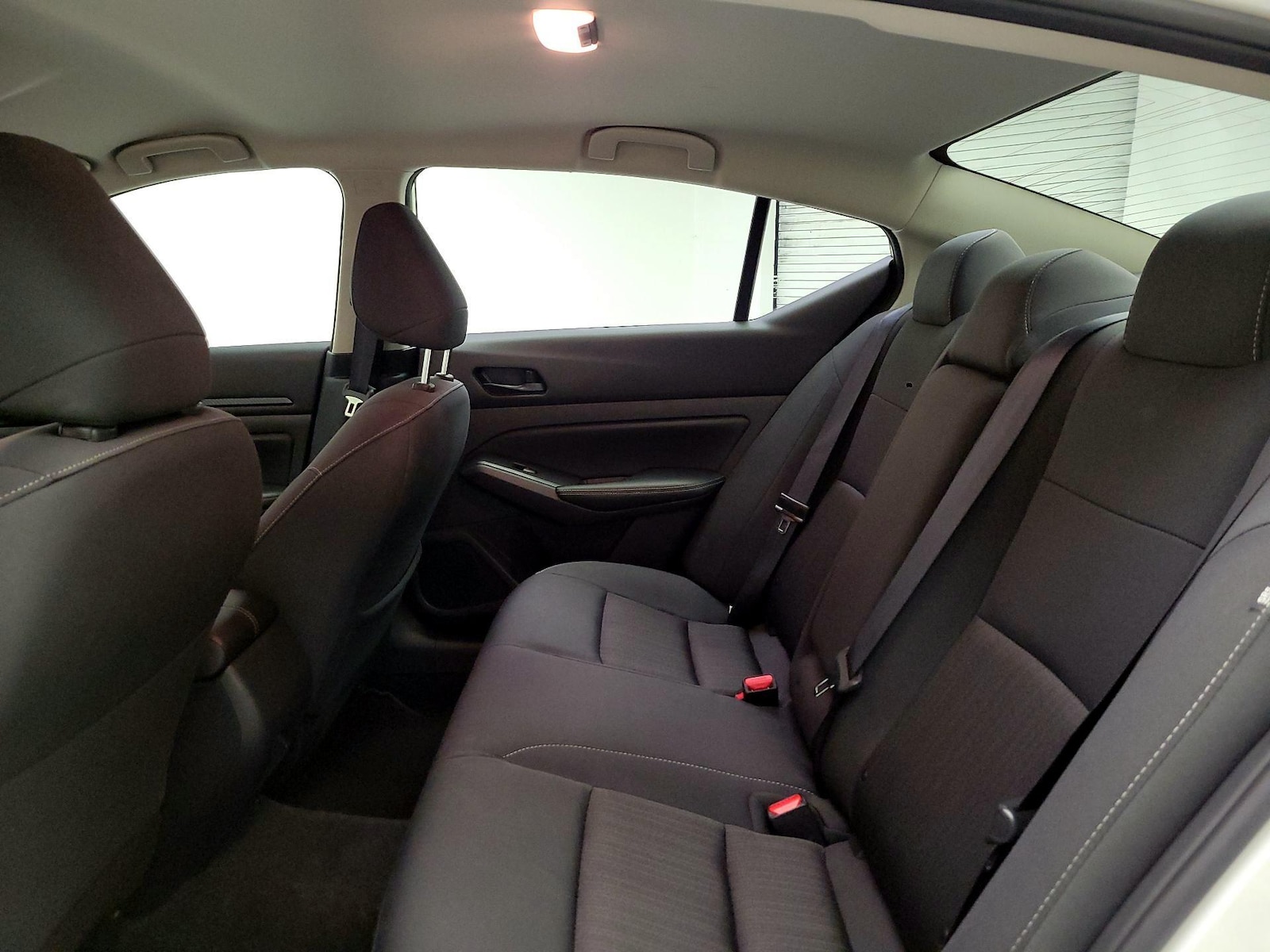 2025 Nissan Altima SV - Photo 20