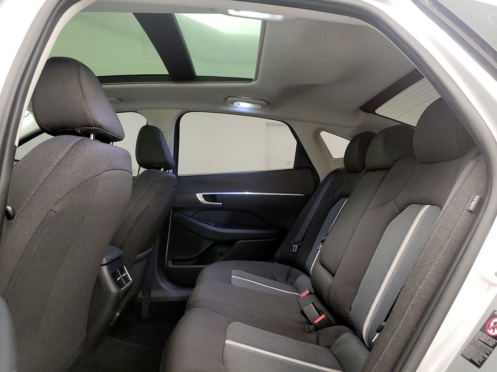2021 Hyundai Sonata SEL - Photo 24