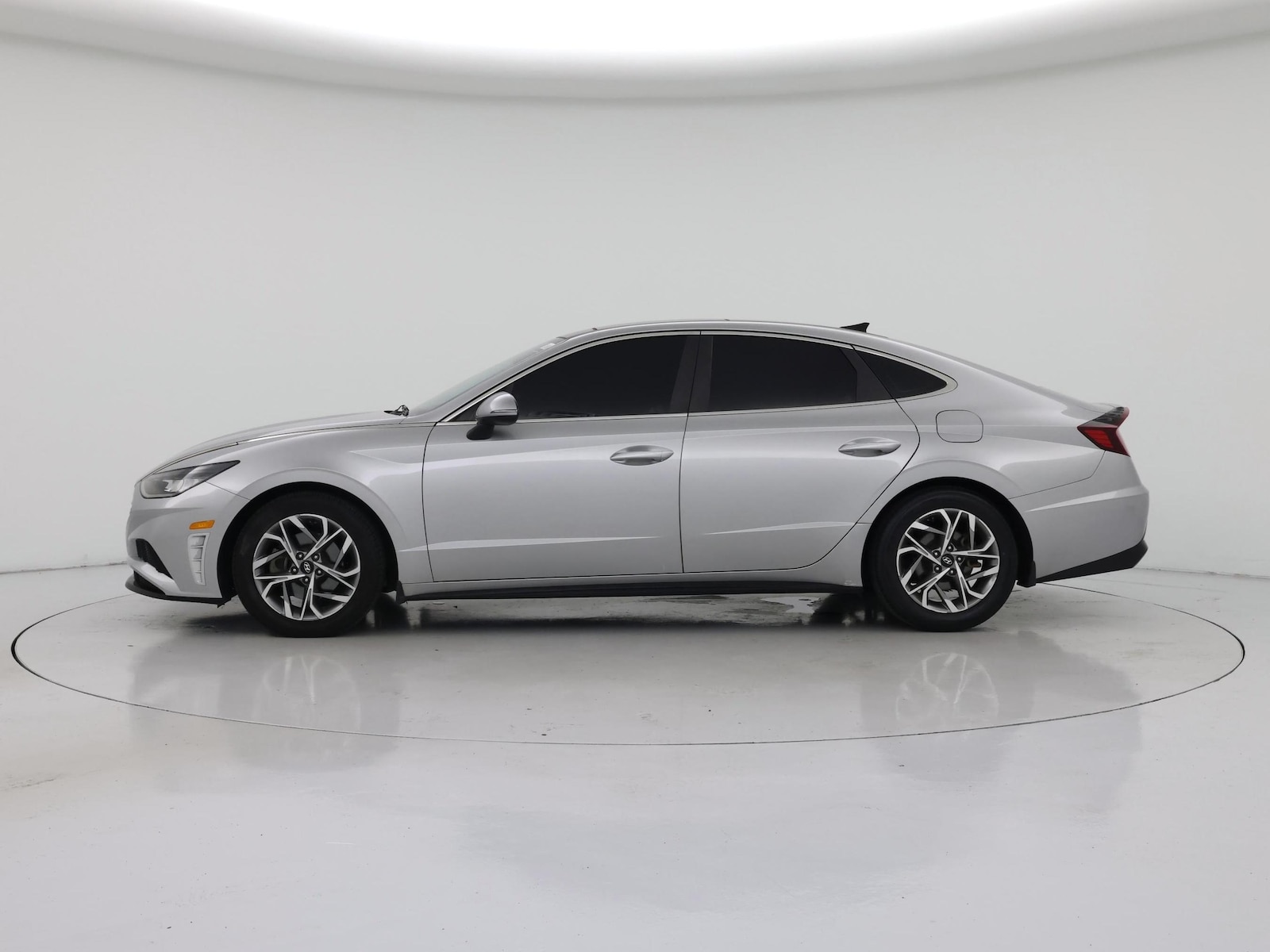 2021 Hyundai Sonata SEL - Photo 4