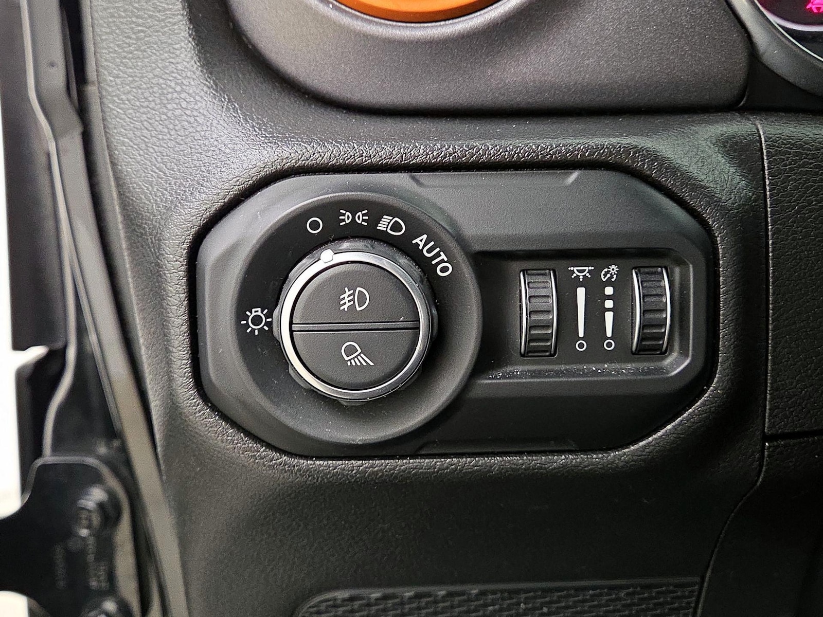 2022 Jeep Gladiator Mojave - Photo 14