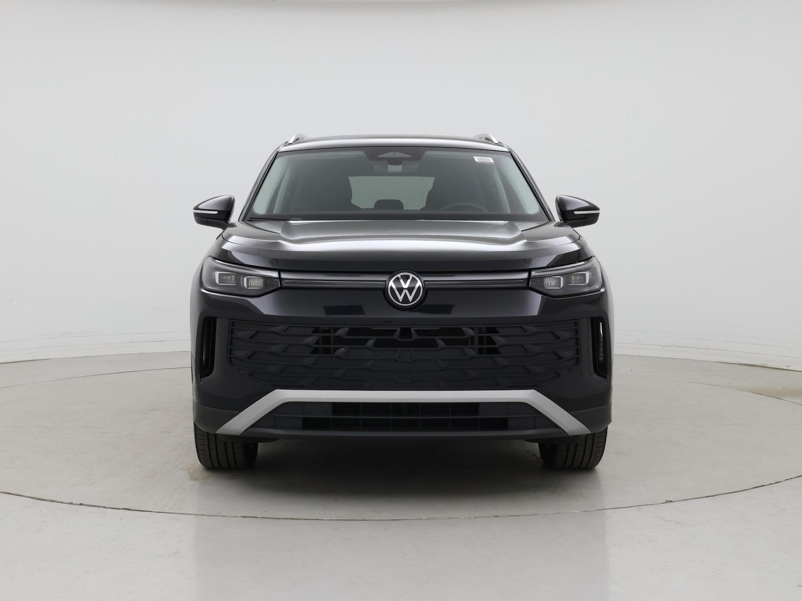 2026 Volkswagen Tiguan SE - Photo 6