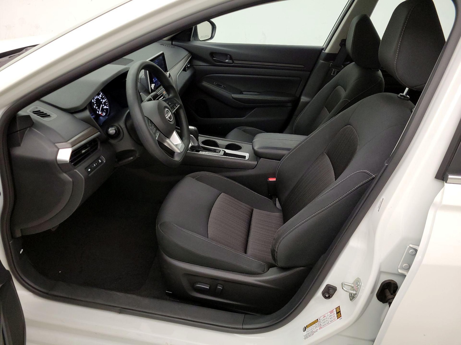 2026 Nissan Altima SV - Photo 10
