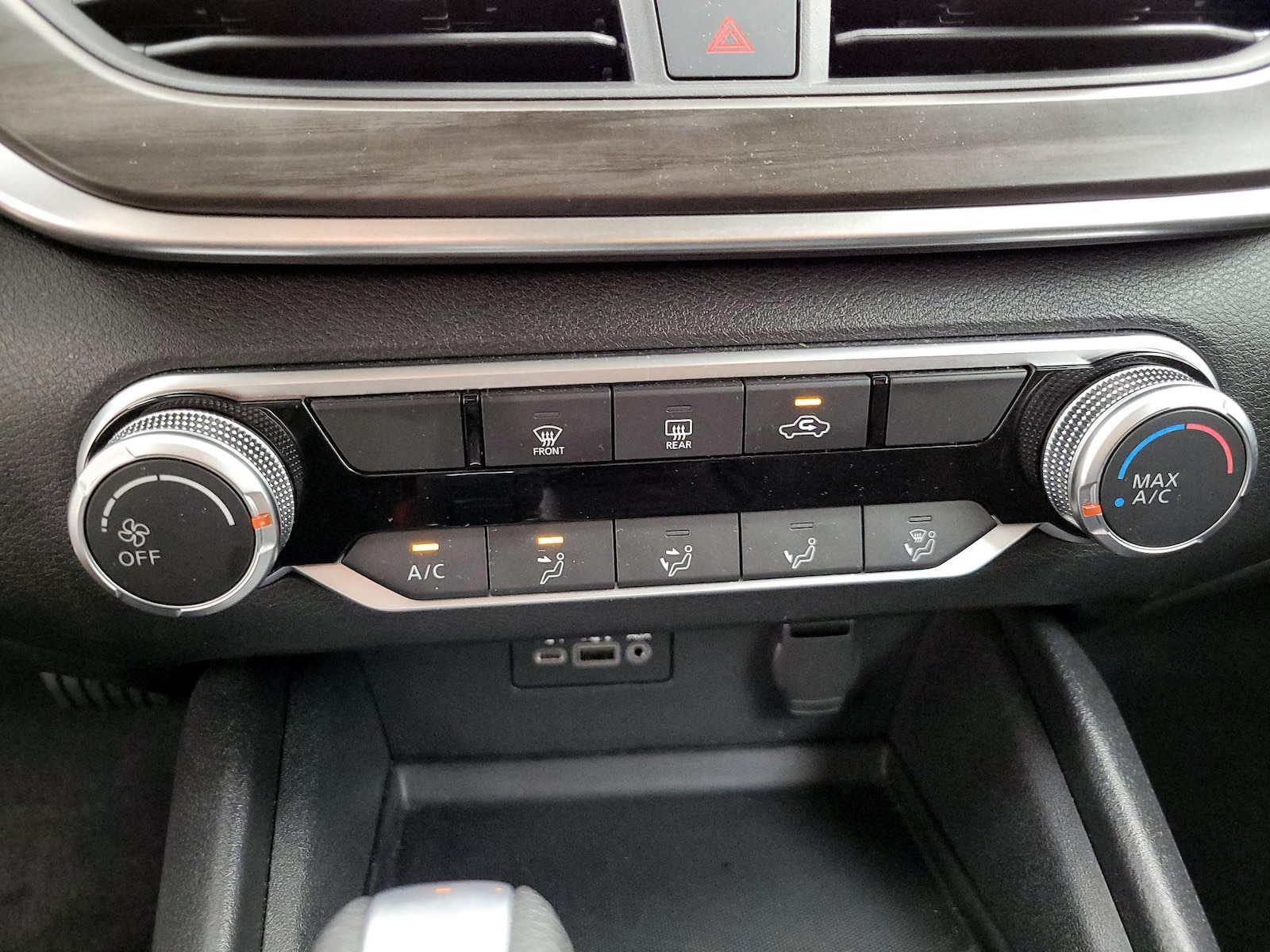 2026 Nissan Altima SV - Photo 15