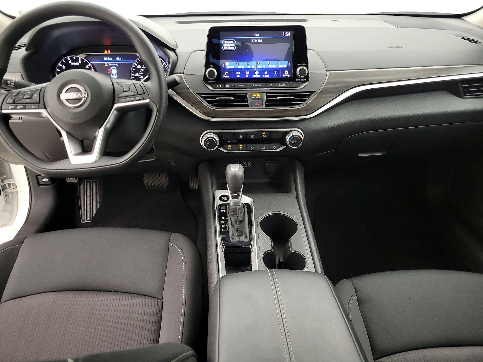 2026 Nissan Altima SV - Photo 8