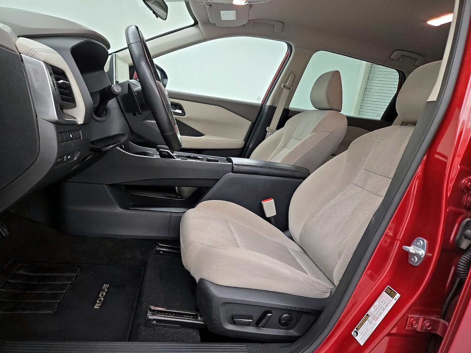 Power Seat(s) & Side Airbags