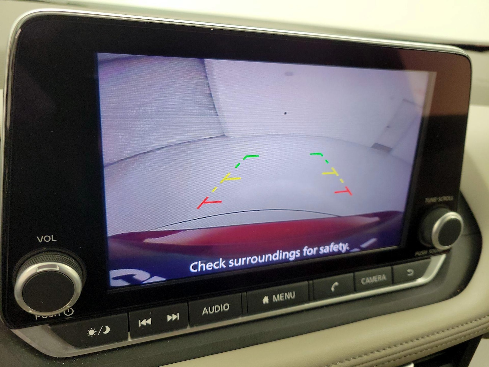 2025 Nissan Rogue SV - Photo 15