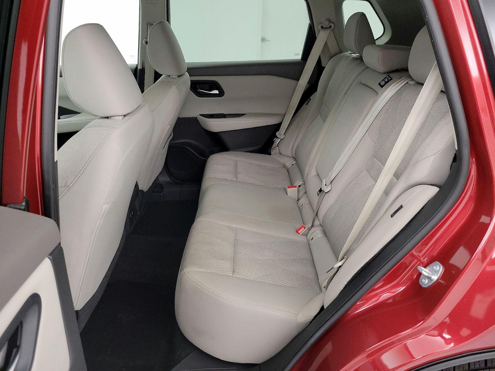 2025 Nissan Rogue SV - Photo 20