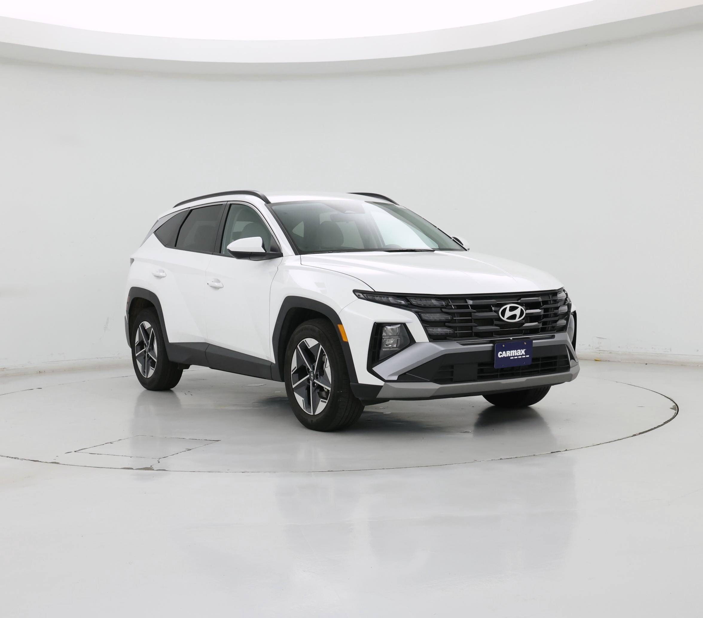 White 2026 Hyundai Tucson SUV / Crossover Front-Wheel Drive Automatic