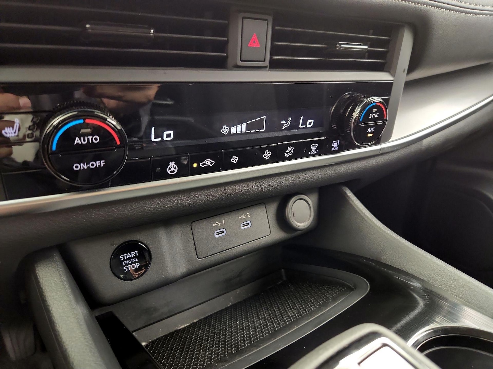 2026 Nissan Rogue SV - Photo 17
