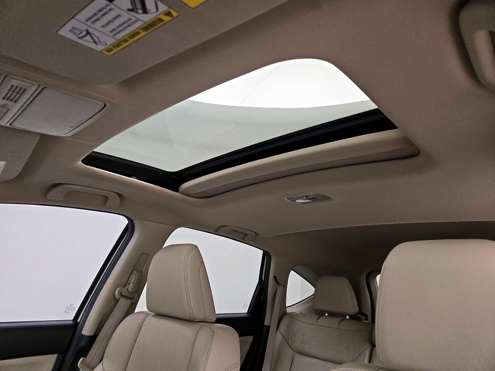 Sunroof(s) & Overhead Airbags