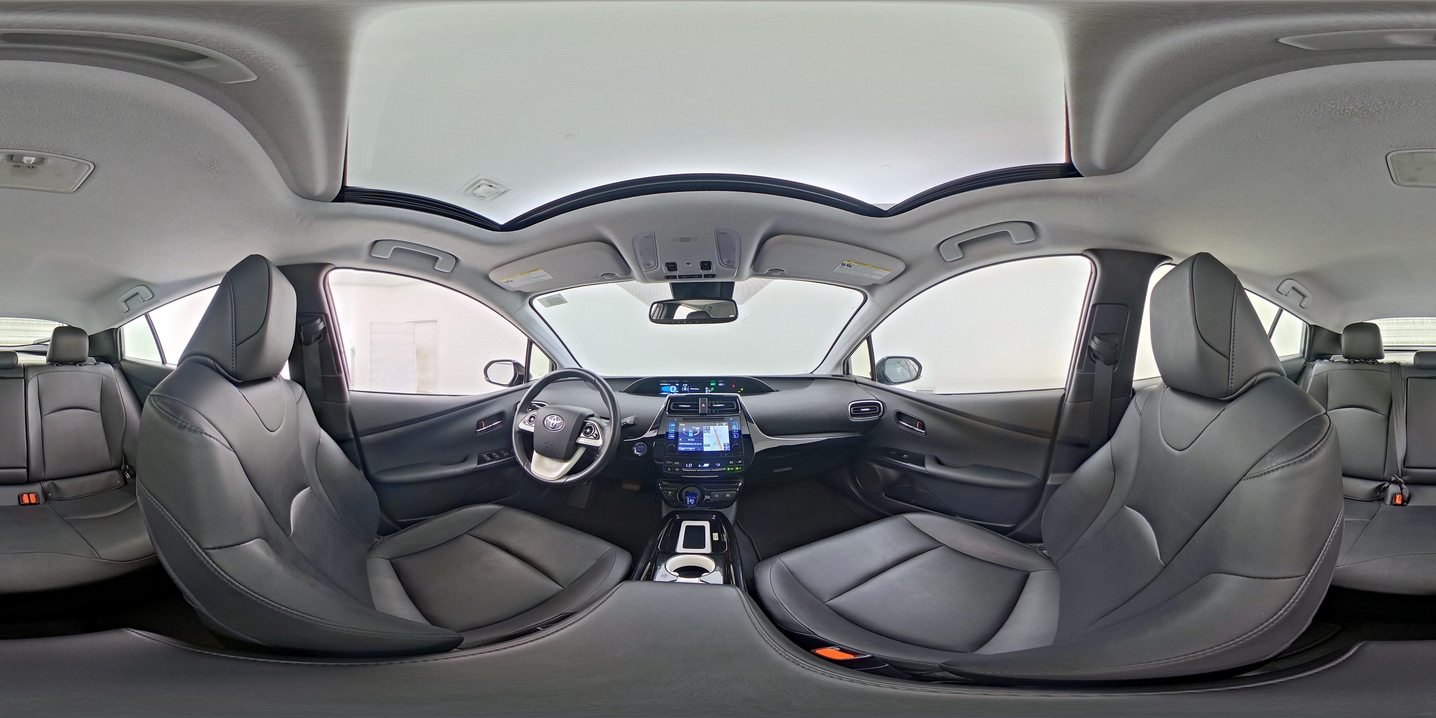 2017 Toyota Prius Four - Photo 26