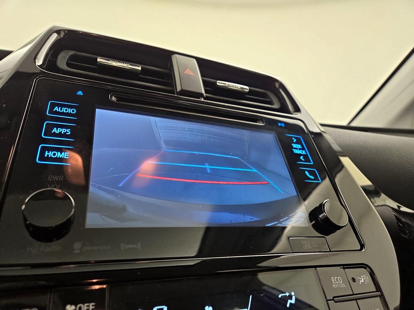 2017 Toyota Prius Four - Photo 16