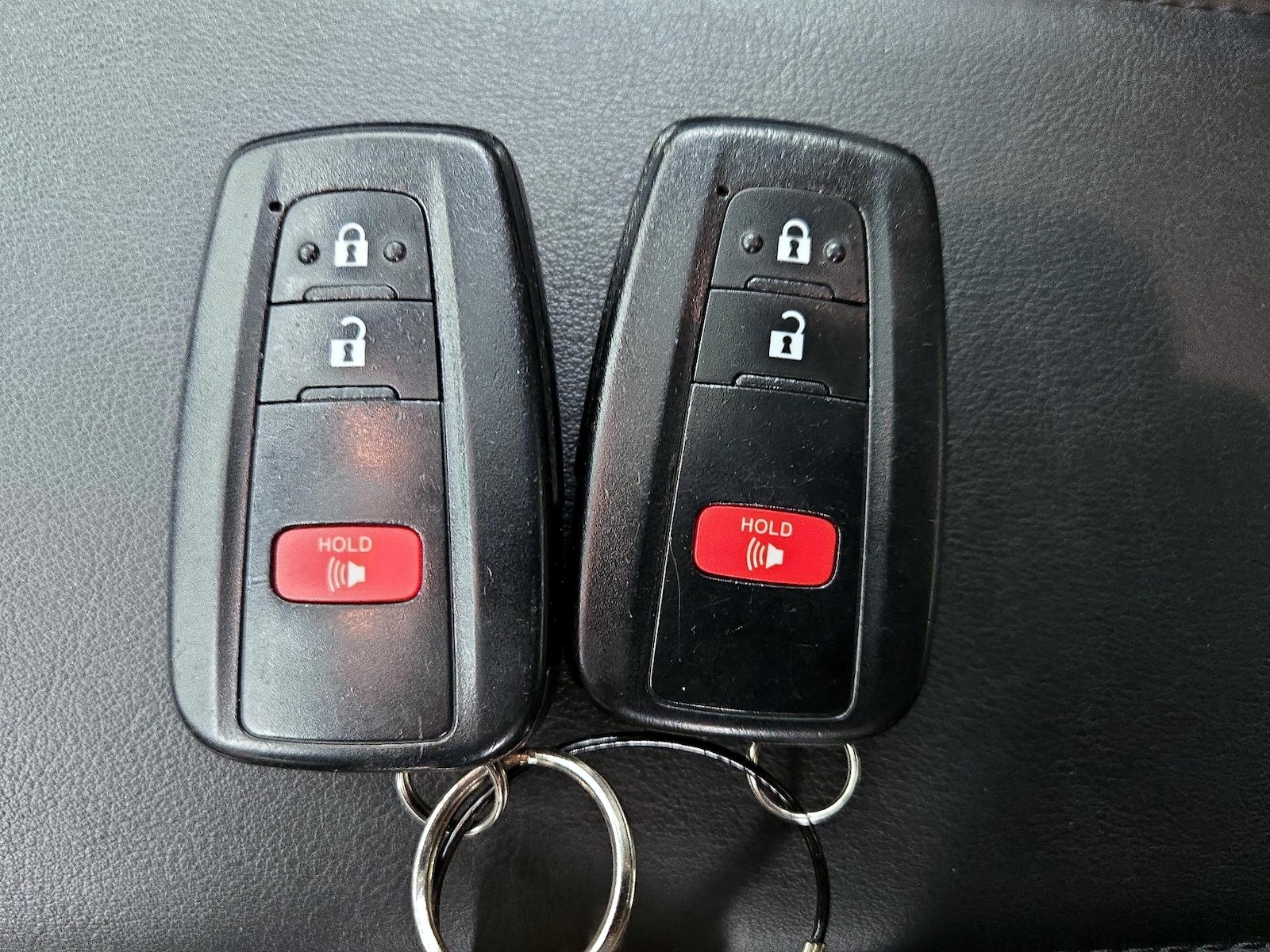 2017 Toyota Prius Four - Photo 25