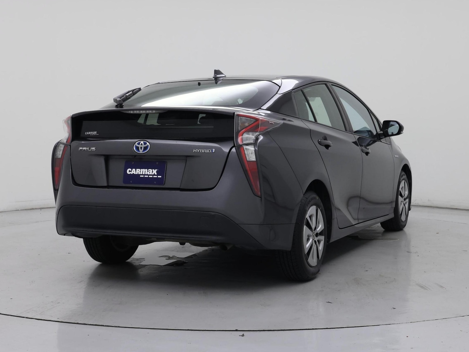 2017 Toyota Prius Four - Photo 9