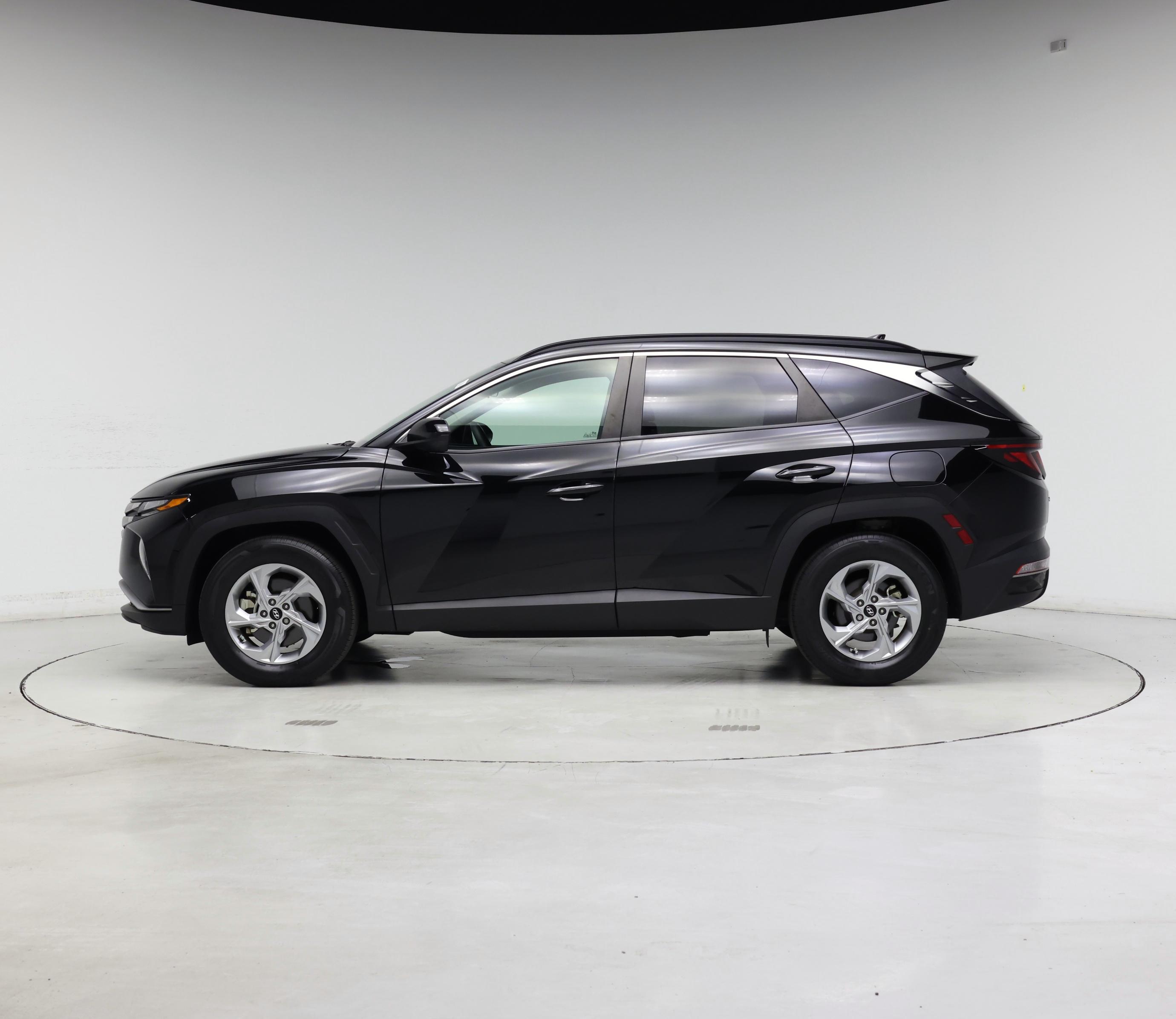 Thumbnail: 2024 Hyundai Tucson - 3