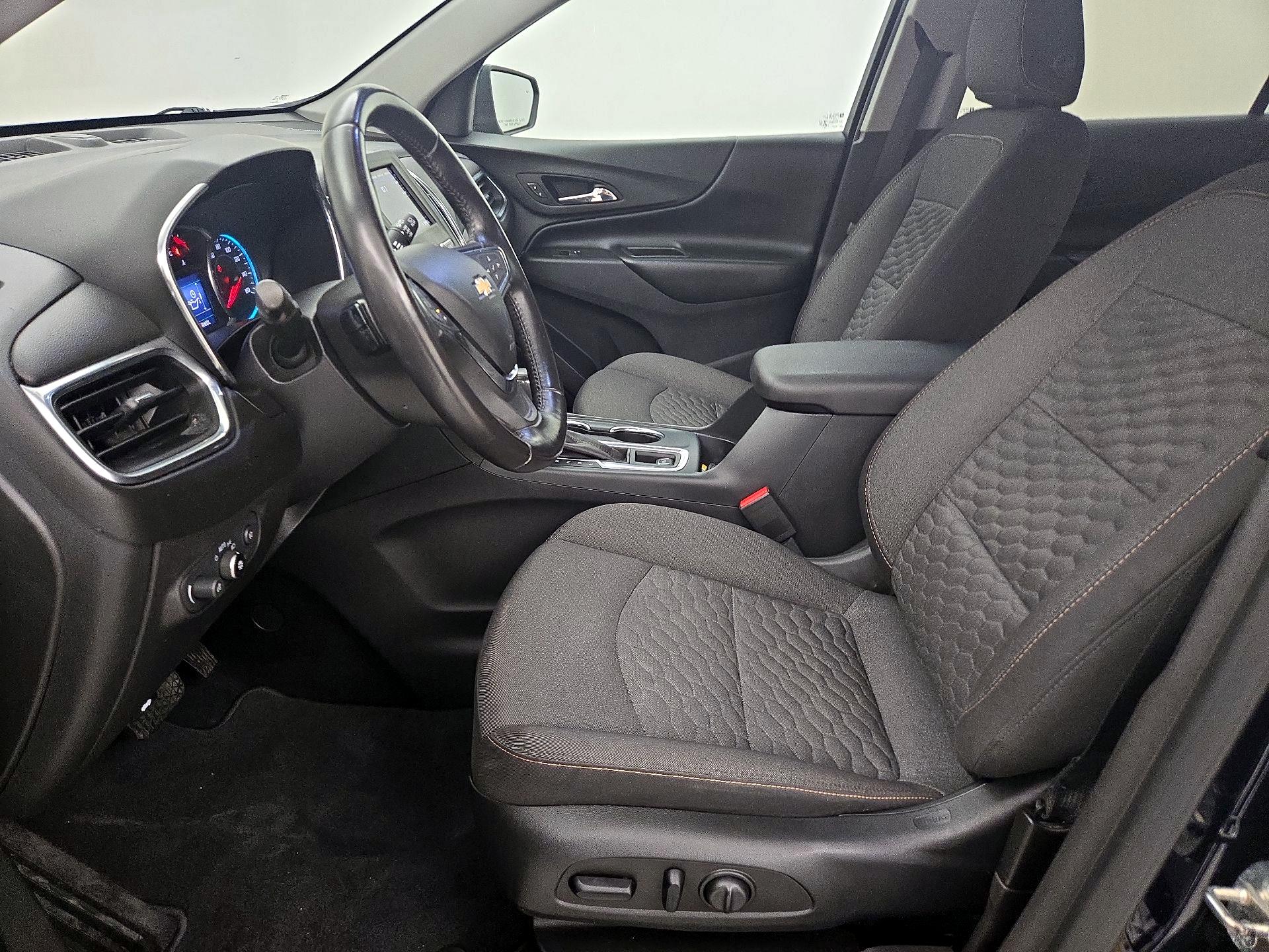 Thumbnail: 2020 Chevrolet Equinox - 11
