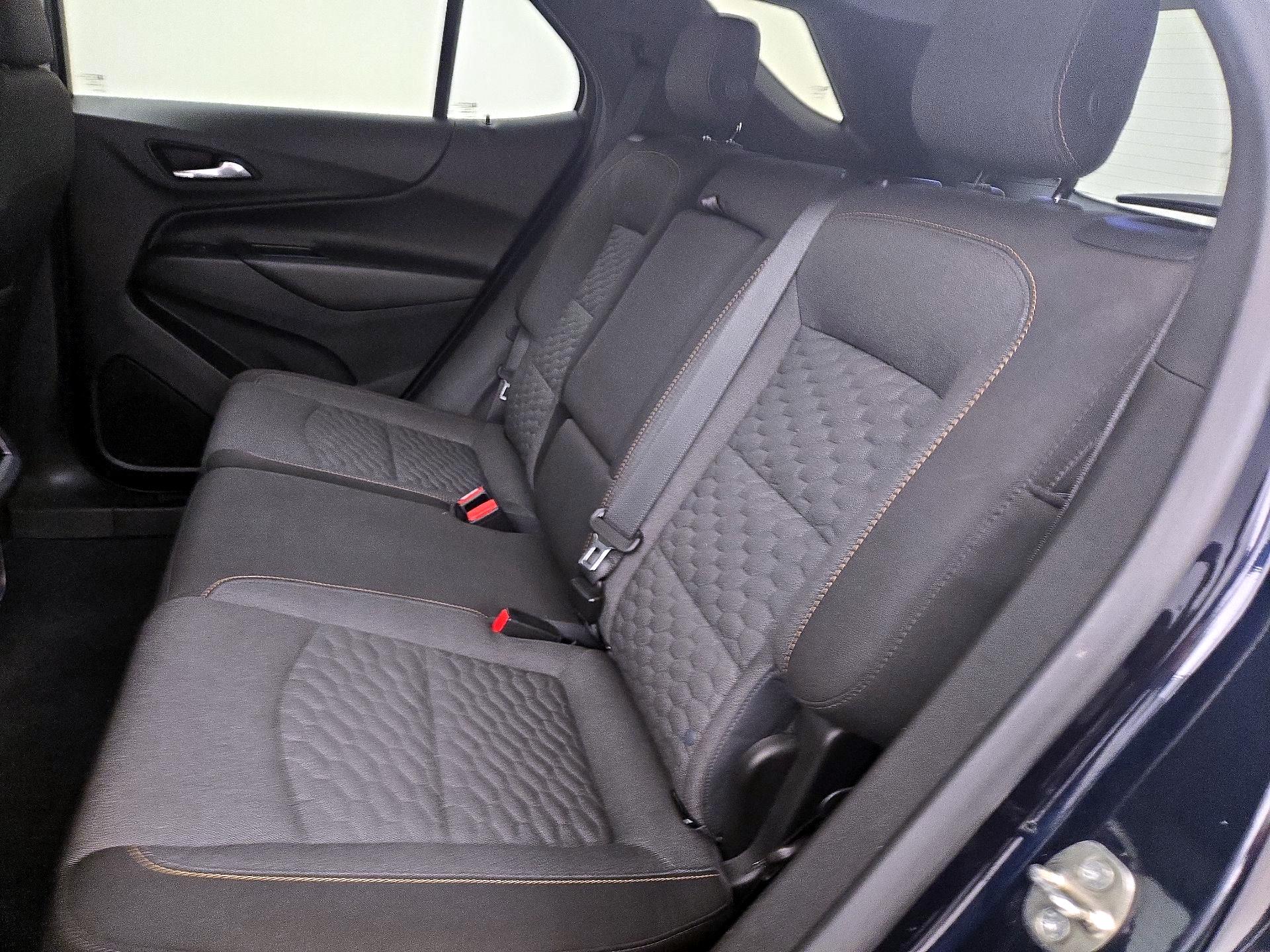 Thumbnail: 2020 Chevrolet Equinox - 18