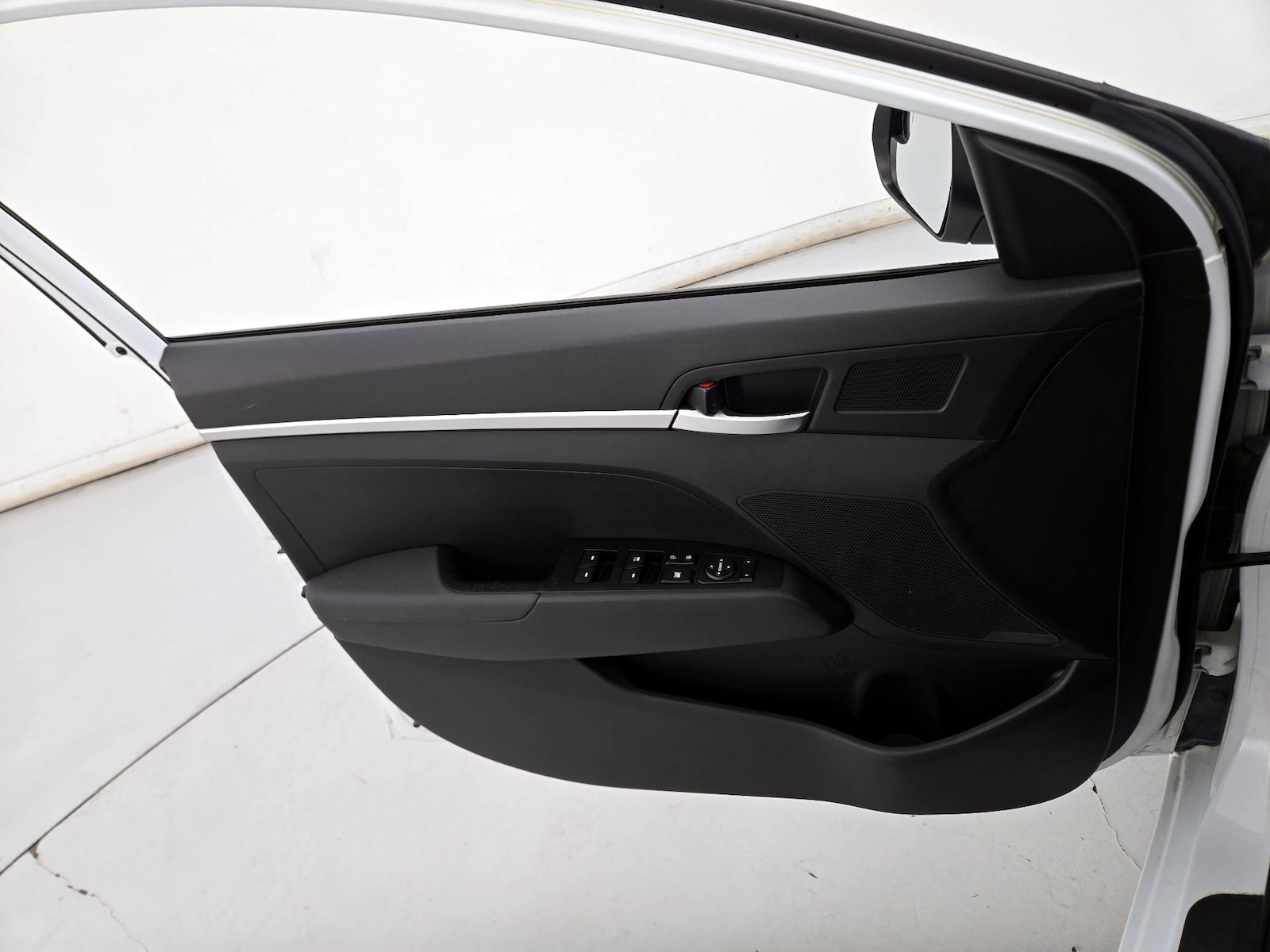 2020 Hyundai Elantra SE - Photo 13