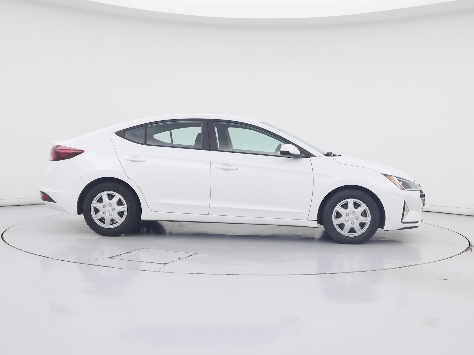2020 Hyundai Elantra SE - Photo 8